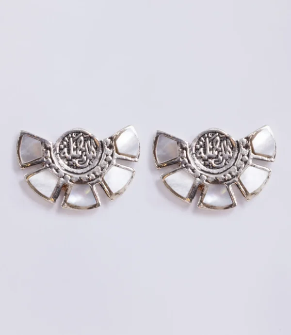 حلق فضة مرصع بأحجار الصدف<br>