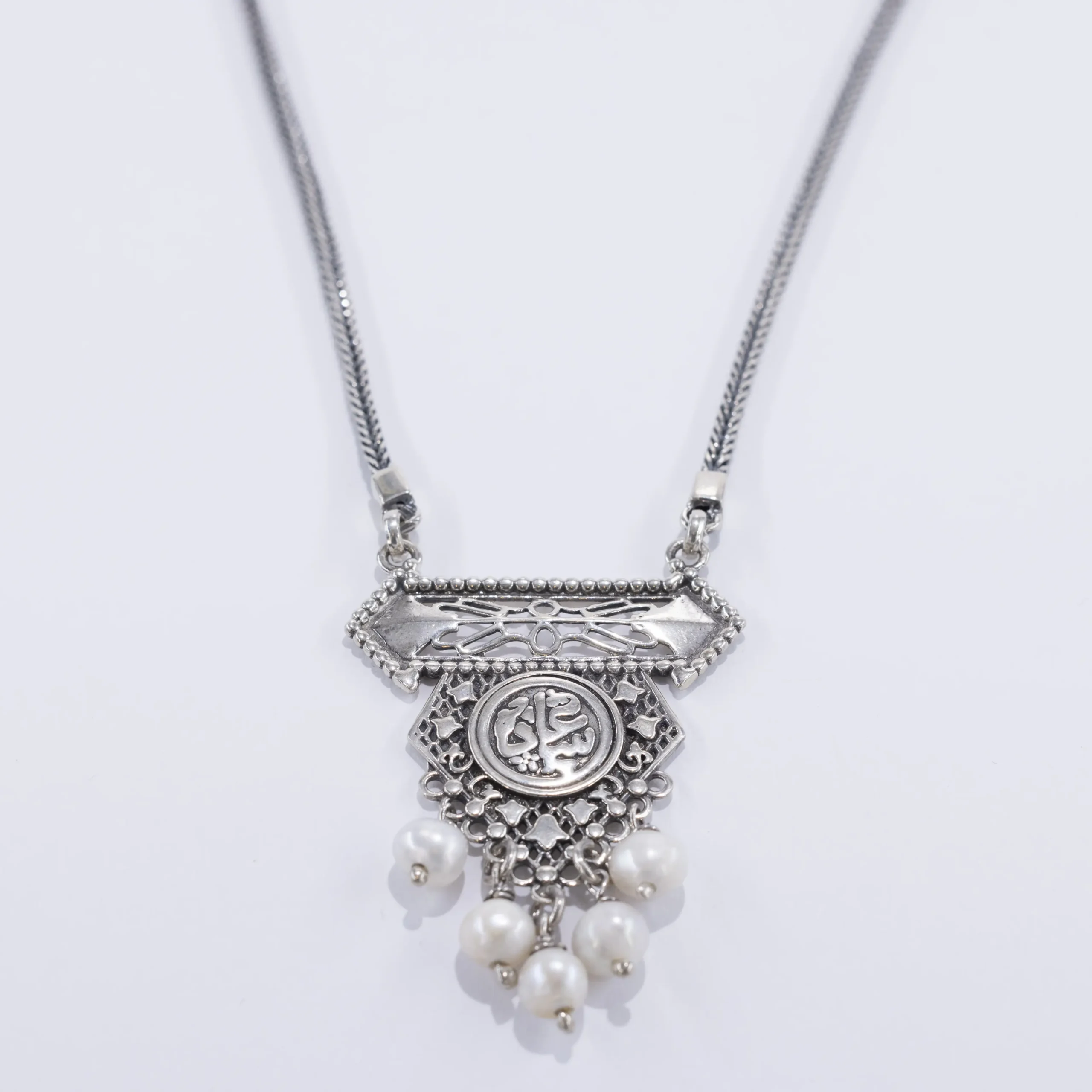 Sterling silver necklace with pearl - Image 2