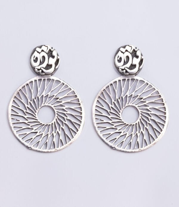 حلق فضه عيار ٩٢٥ <br>