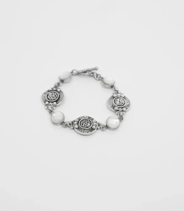 انسيال فضة بحجر الصدف واللولى الأبيض بفواصل فضه